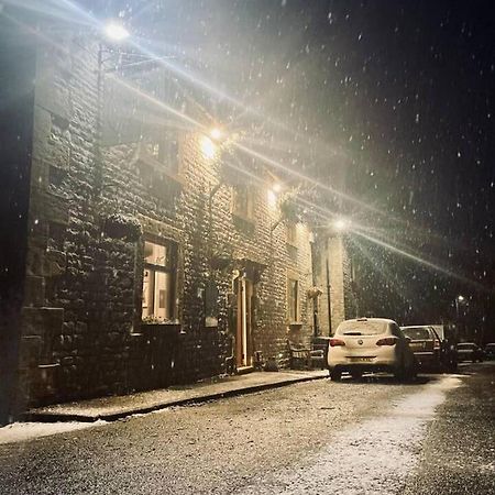 Cosy Apartment Above Village Pub Buxton  Luaran gambar