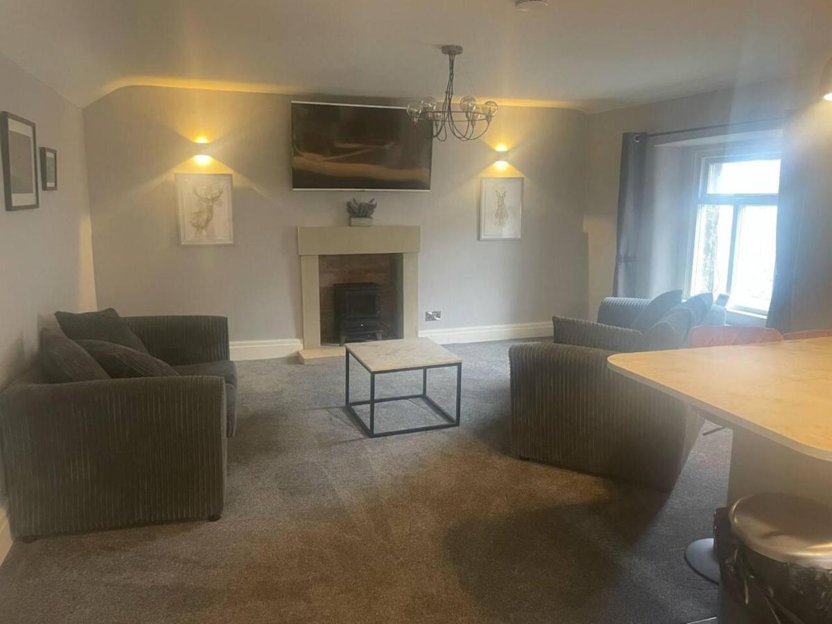 Cosy Apartment Above Village Pub Buxton  Luaran gambar